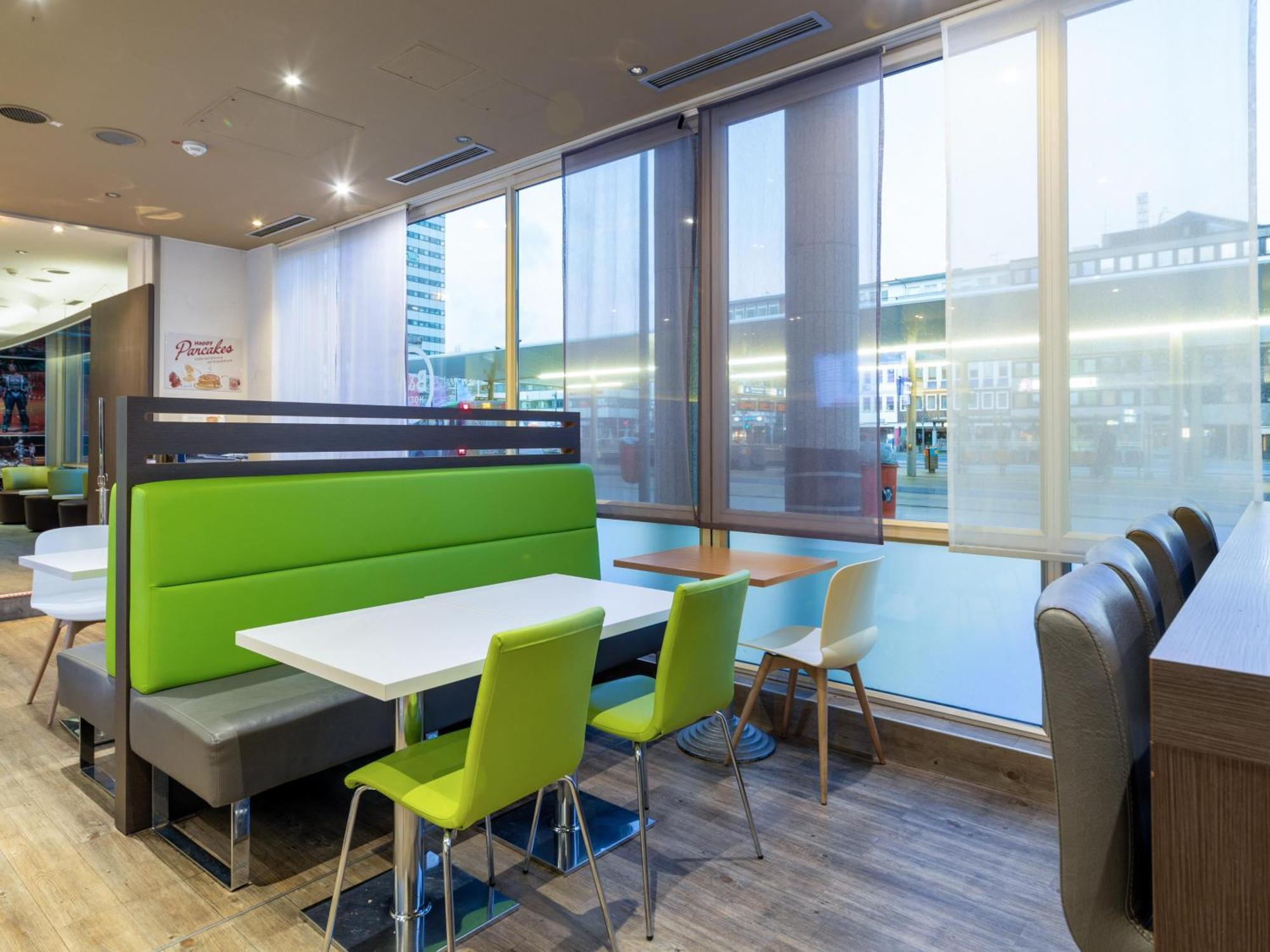 B&B Hotel Bochum Hbf-Nord מראה חיצוני תמונה